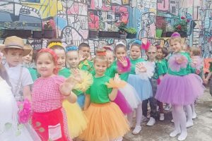 Dom kulture Grdelica: Maskembal pripremili vaspitačice vrtića „Snežana“