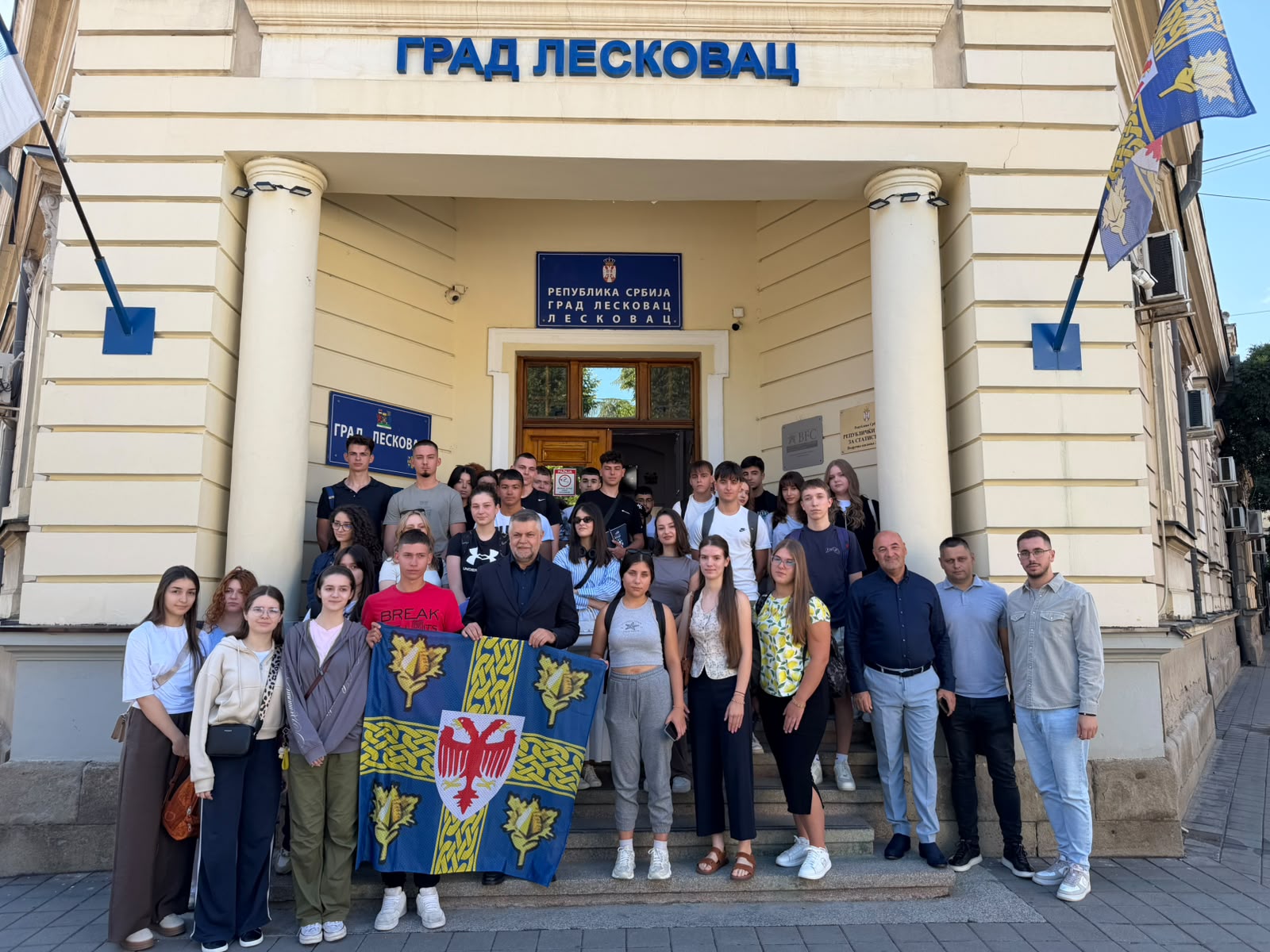 Leskovac: Vukovci jedanaest srednjih škola otputovali na nagradnu ekskurziju