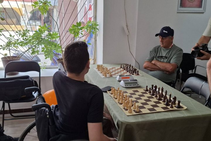 Treće doba u zavičaju: „Šahom protiv bolesti“